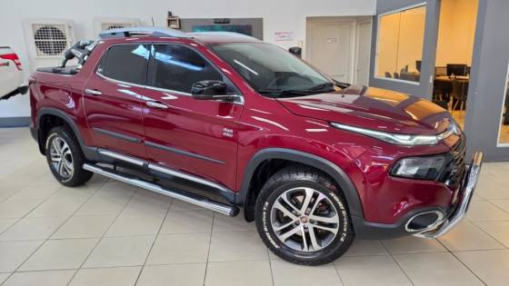 FIAT TORO 2.0 16V TURBO DIESEL VOLCANO 4WD AT9 FIAT TORO 2.0 16V TURBO DIESEL VOLCANO 4WD AT9